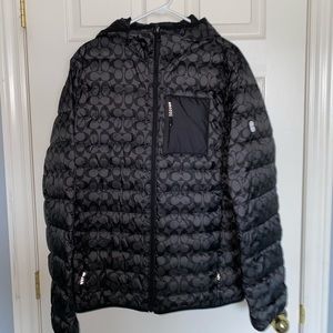 Only worn once and hasn’t been touched because it didn’t fit.